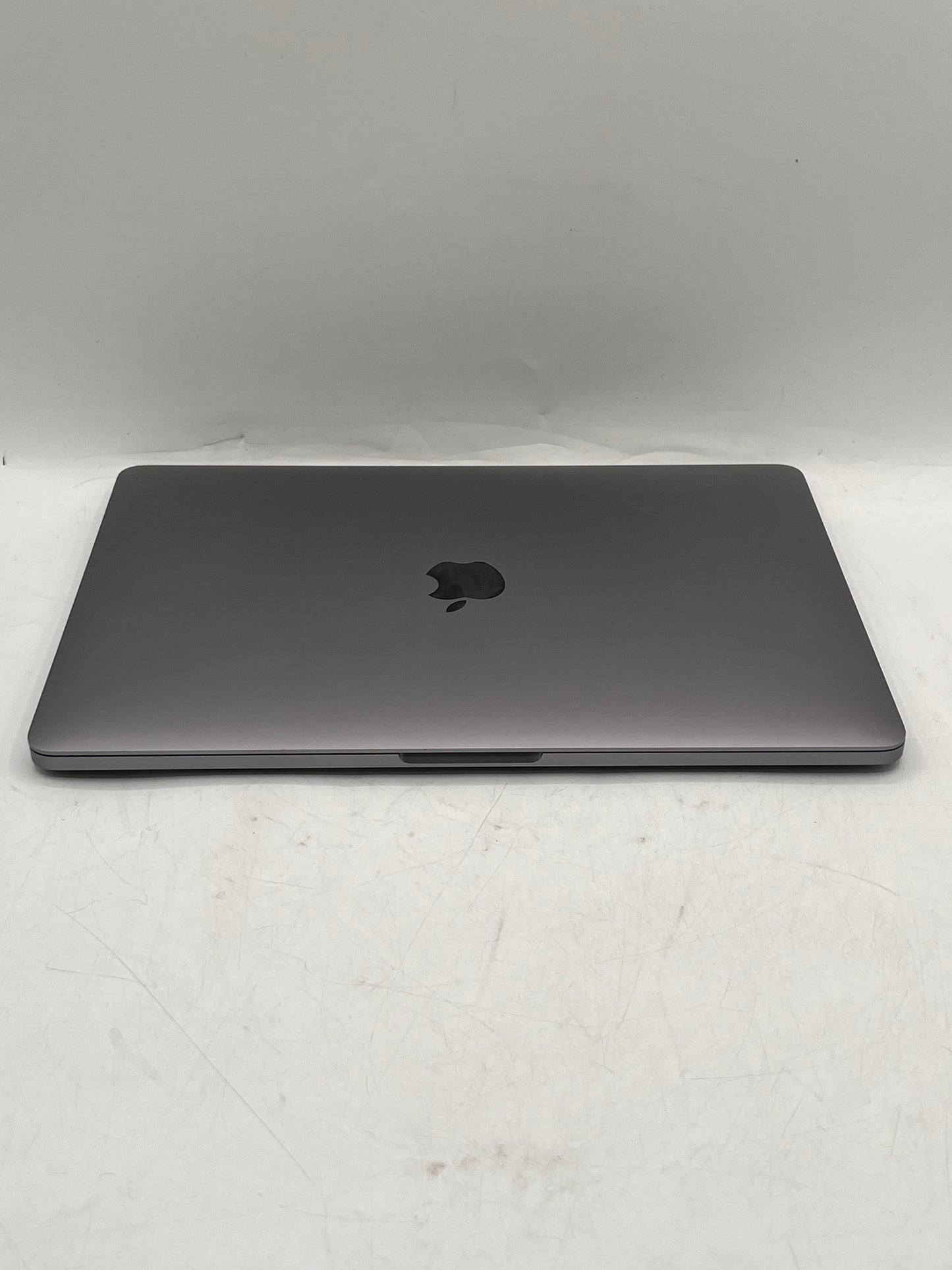 2022 Apple MacBook Pro 13"M2 8GB 256GB A2338 Space Gray 333 Cycle Count