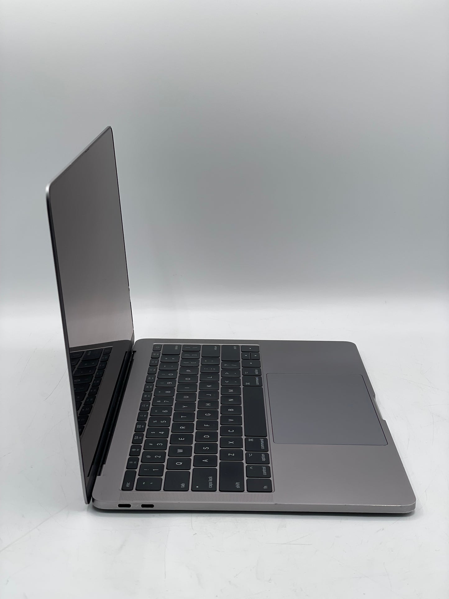 Apple Macbook Pro 13" A1708 2017 Space Gray I5, 256GB SSD READ