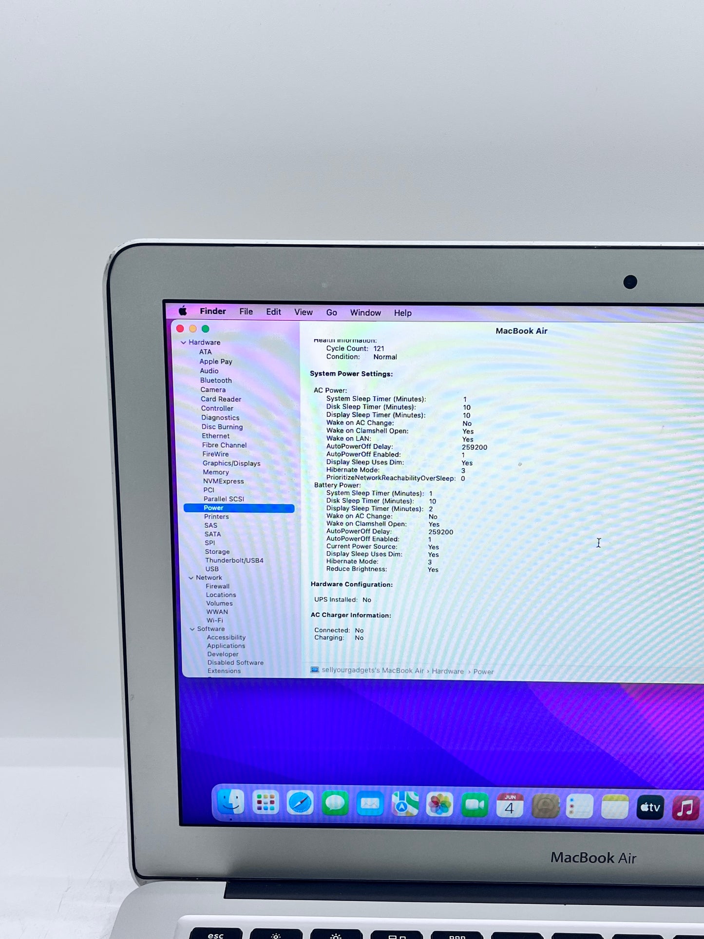 Apple MacBook Air 13" 2017 1.8 GHZ Core i5 A1466 8GB RAM 128GB SSD
