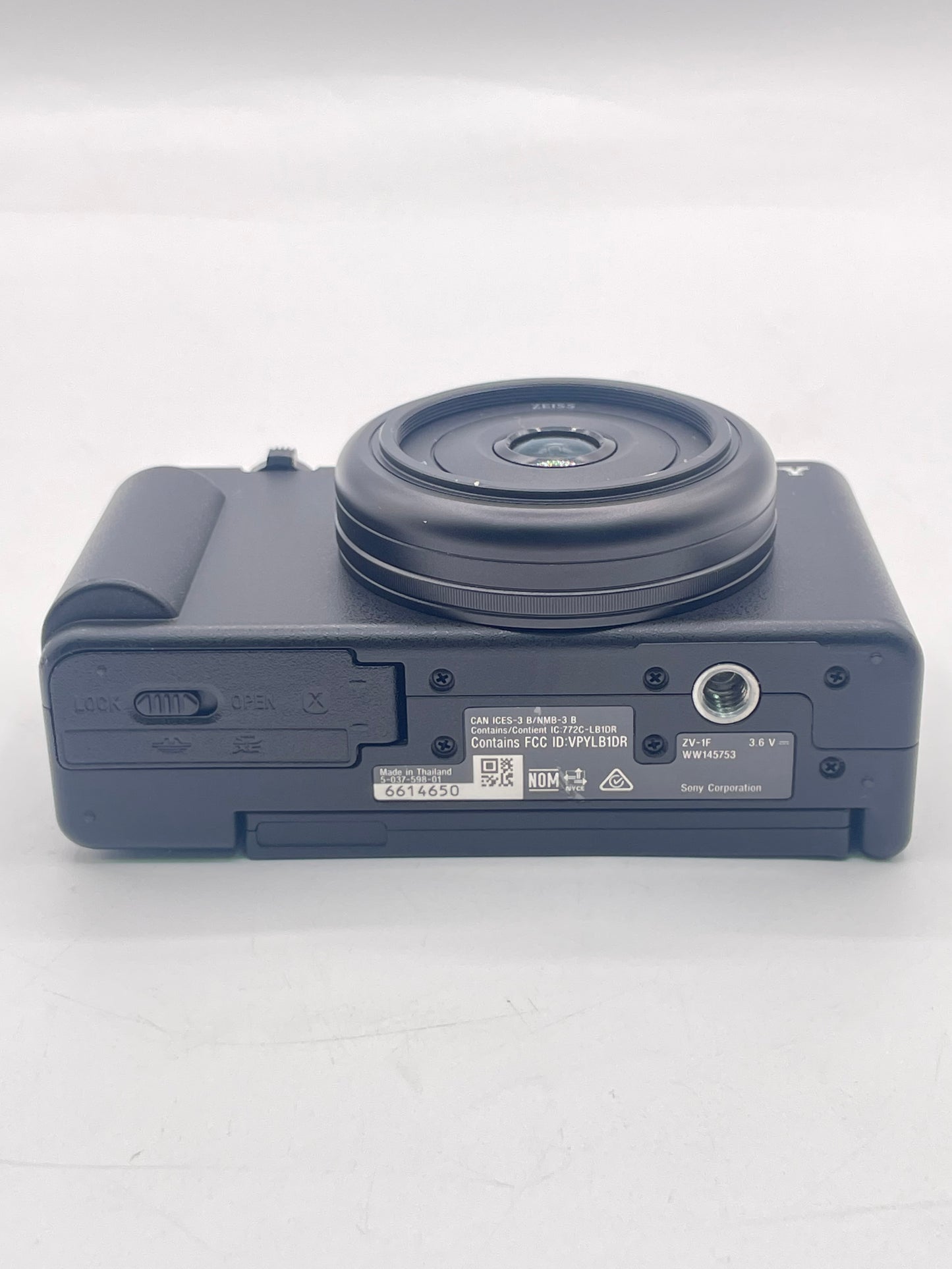 Sony ZV-1F 20.1MP Compact Digital 4K Vlogging Camera - Black Tested & Working