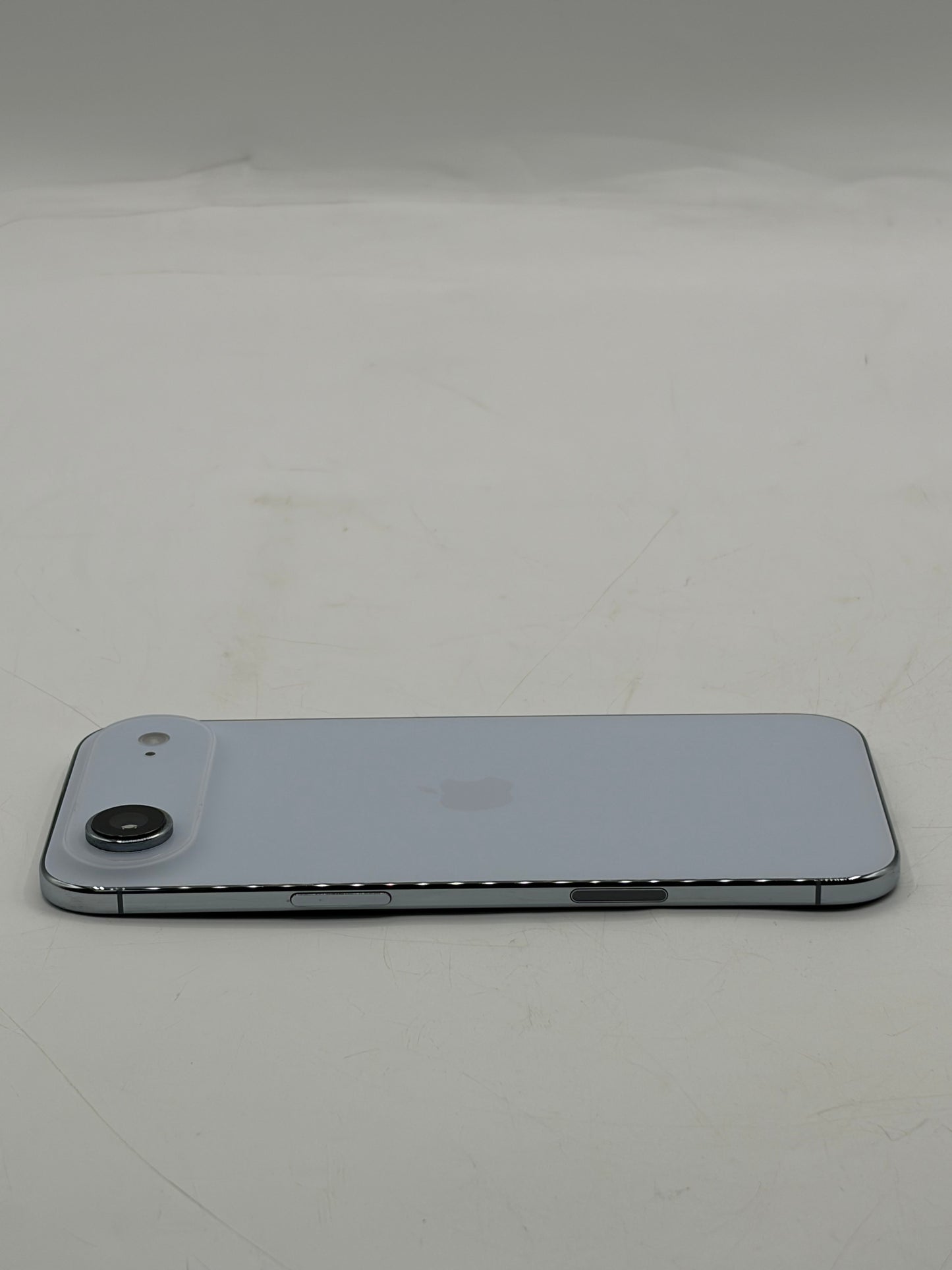 Unlocked Apple iPhone 17 Air 256GB A3260 MG1D4LL/A - Sky Blue 100% BH Near Mint
