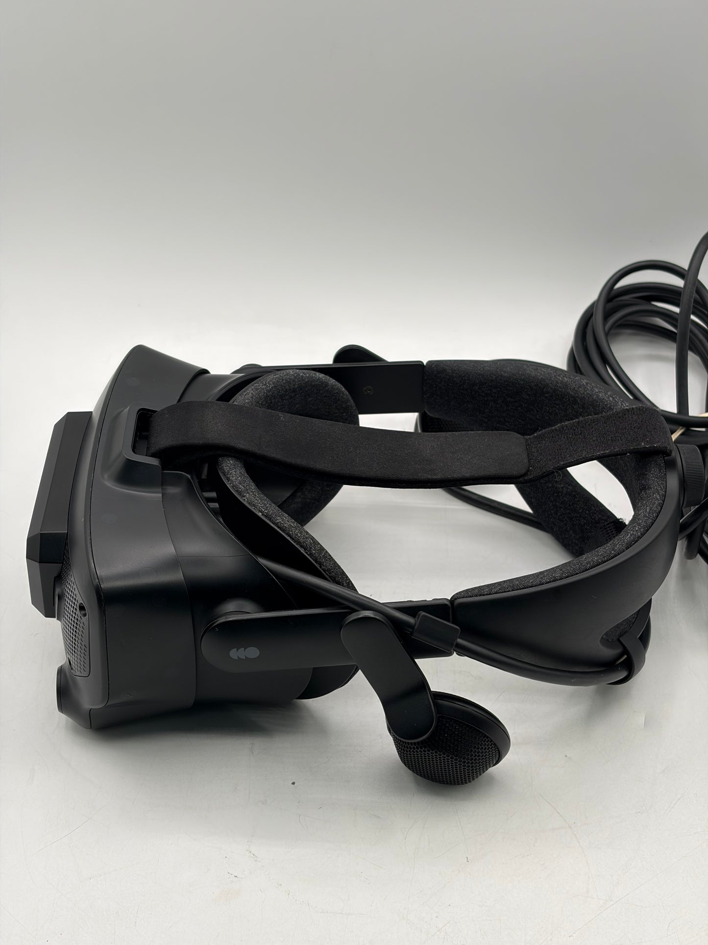 Valve Index PC and Console VR Gaming Headset Full Kit Model 1007 - Black READ