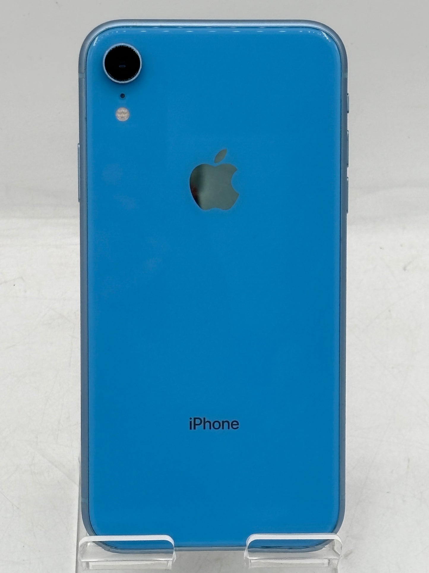 Unlocked Apple iPhone XR A1984 MRYX2LL/A 64GB Smart Phone Blue