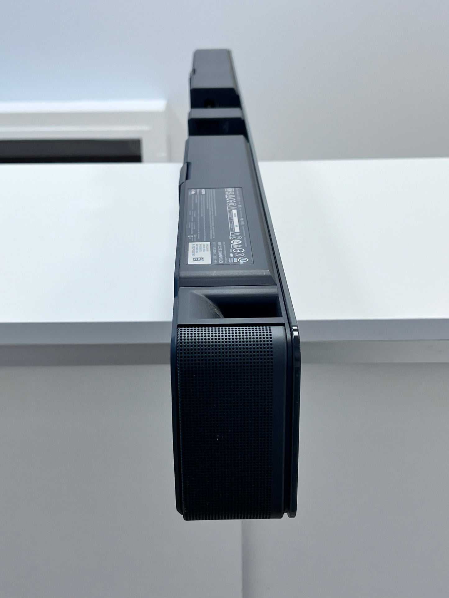 Bose Smart Soundbar 700  425842 Bluetooth With HDMI Cable & Power Cord - Black