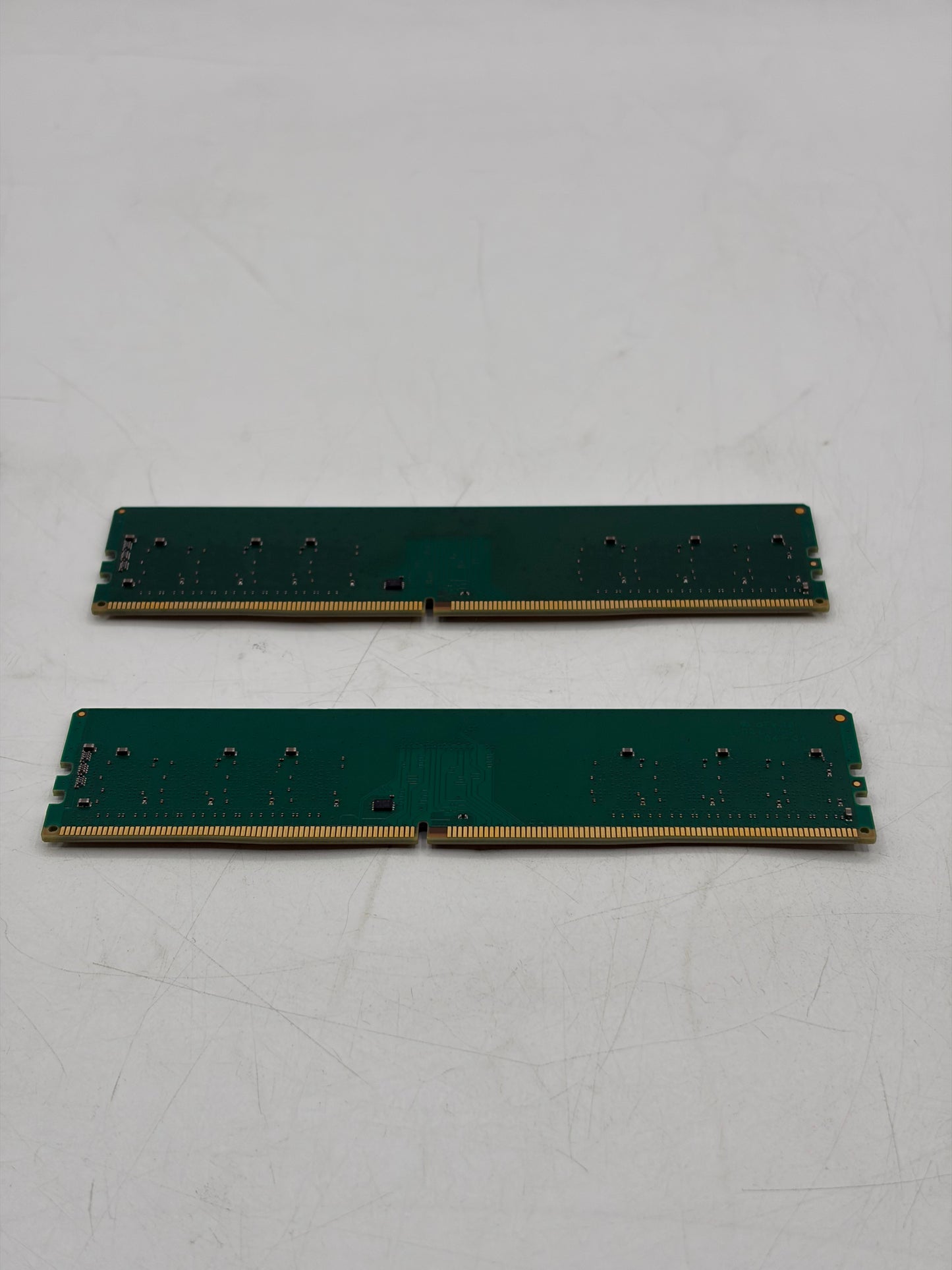 Crucial 32GB (2x16GB) DDR4-3200 UDIMM 1.2V CL22 Memory Kit CT16G4DFRA32A