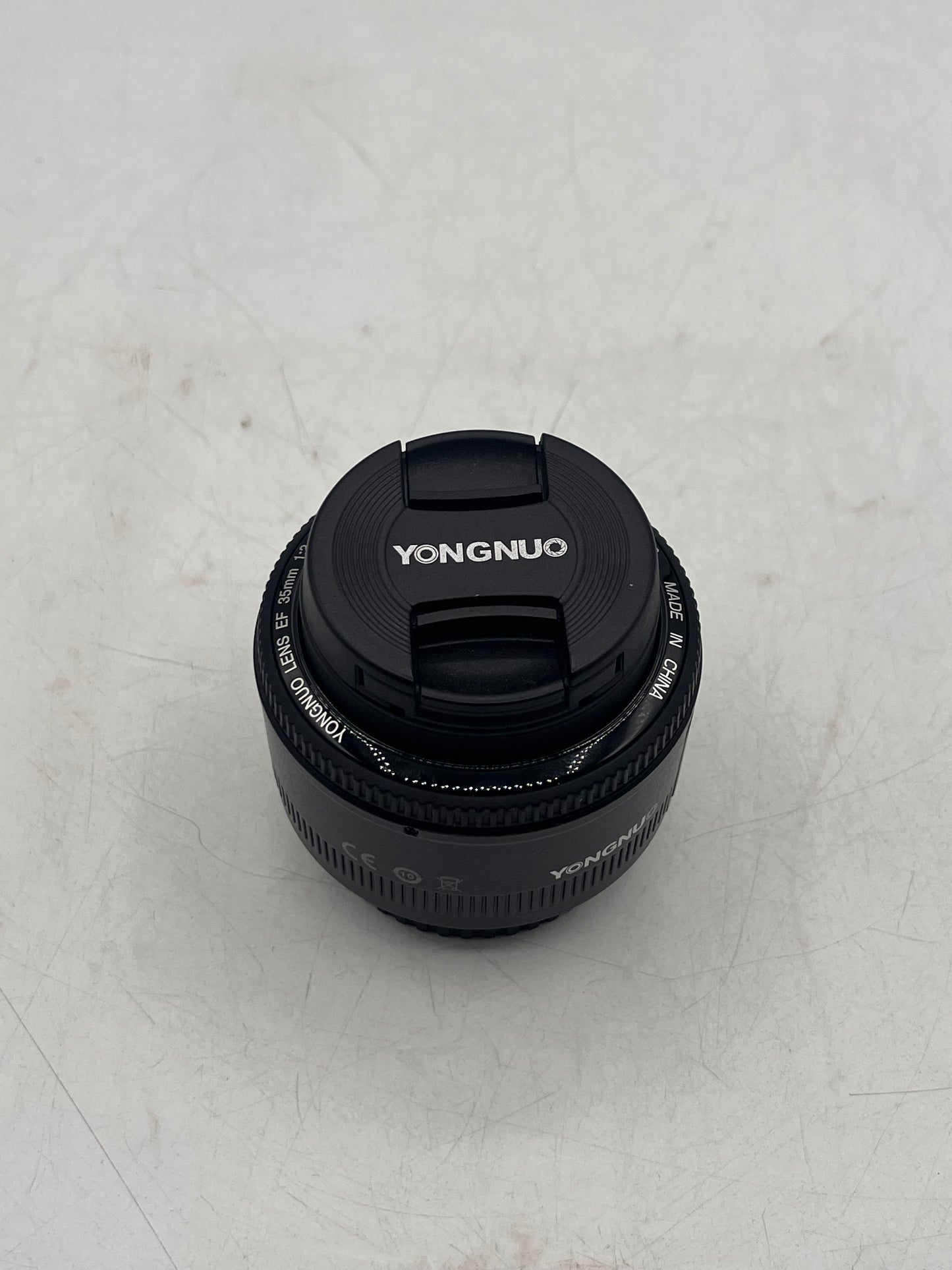 YONGNUO 35mm f/2 Lens for Canon Black