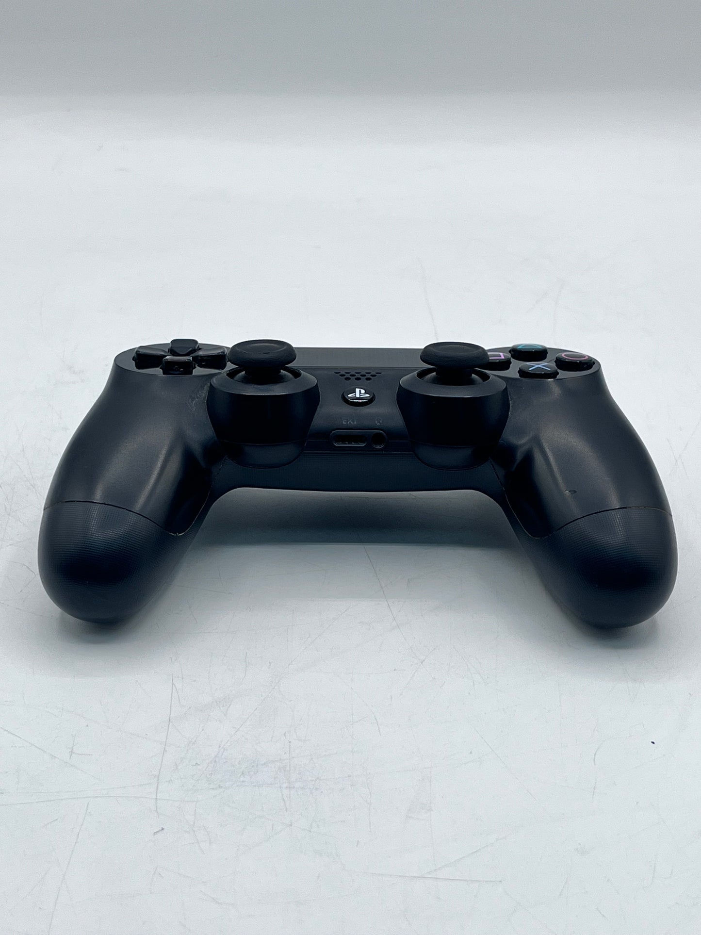 Sony PlayStation 4 (PS4) CUH-1215A Series
