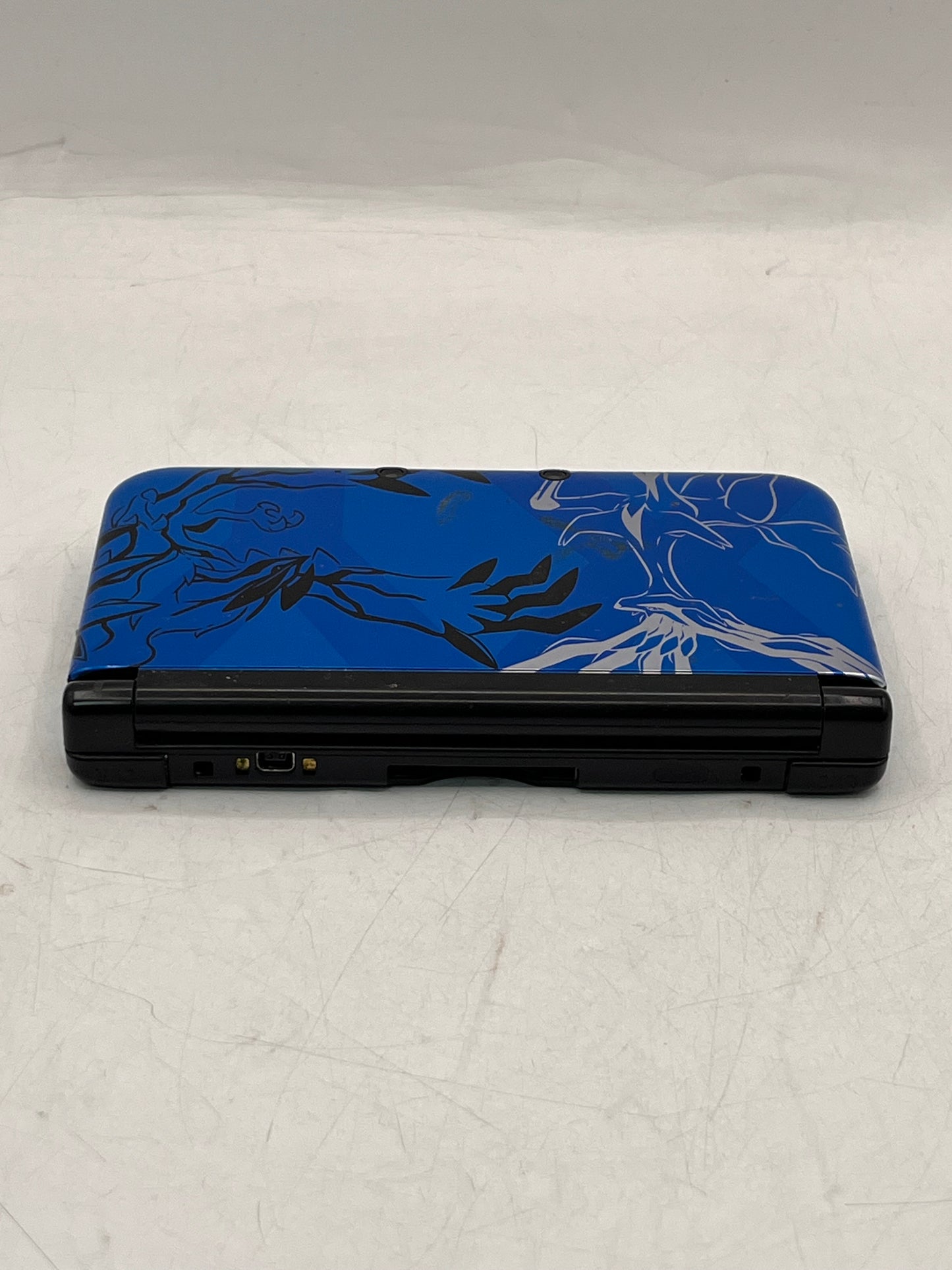 Nintendo 3DS XL (SPR-001) 2012 Video Game System Blue 4GB
