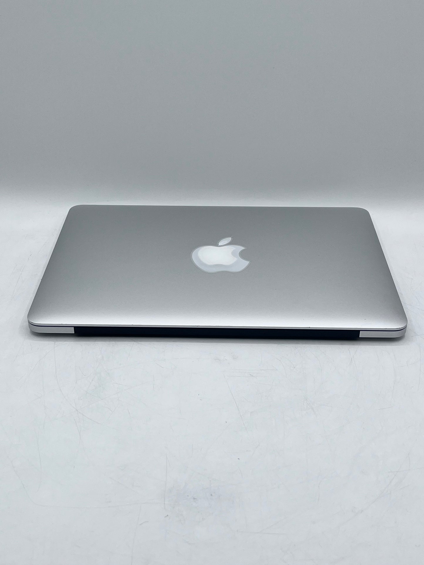 Apple MacBook Pro 13" A1502 (2015) - Core i5, 8GB RAM, 128GB SSD, Silver