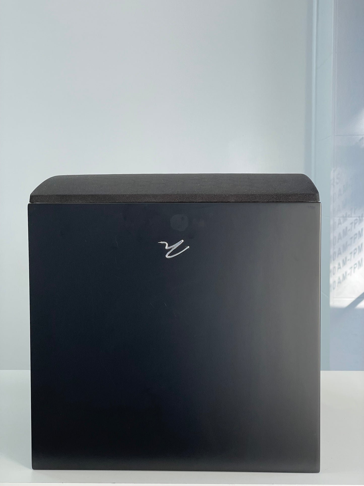 Martin Logan - Dynamo 800X 10" 600W, Powered Subwoofer - Satin Black