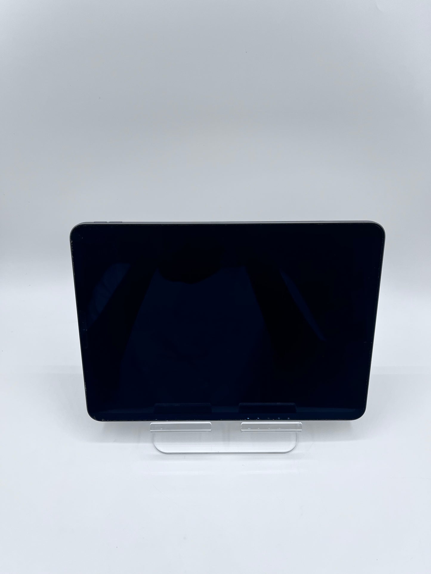 Apple iPad Pro 2nd Gen 11-inch 256GB WiFi  A2228 MXDC2LL/A - Space Gray