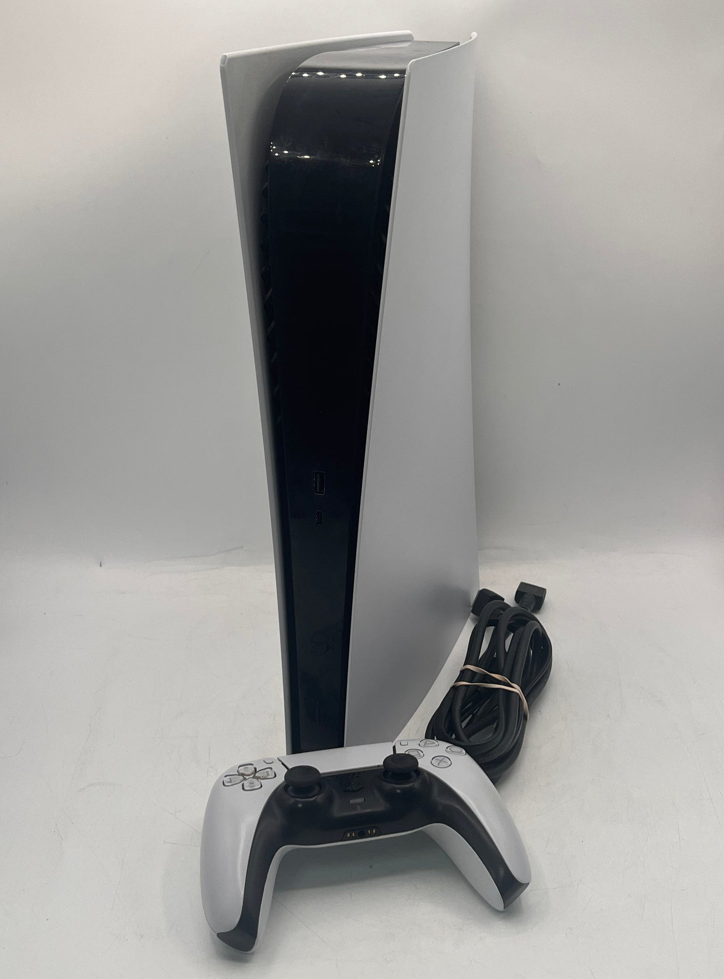 Sony PlayStation 5 Digital Edition CFI-1015B 825GB White w/ 1 Controller