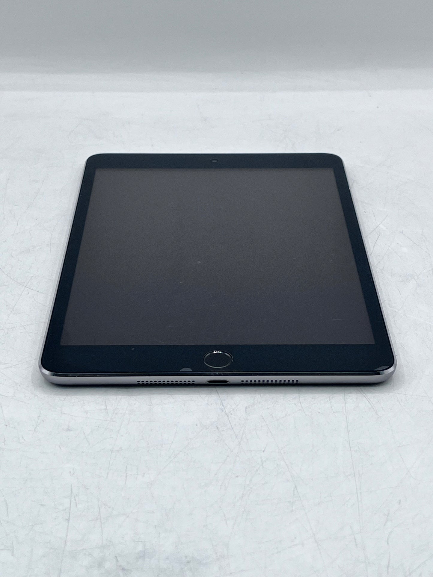 Apple iPad mini 3 7.9 in A1599 16 GB MGNR2LL/A   - Silver