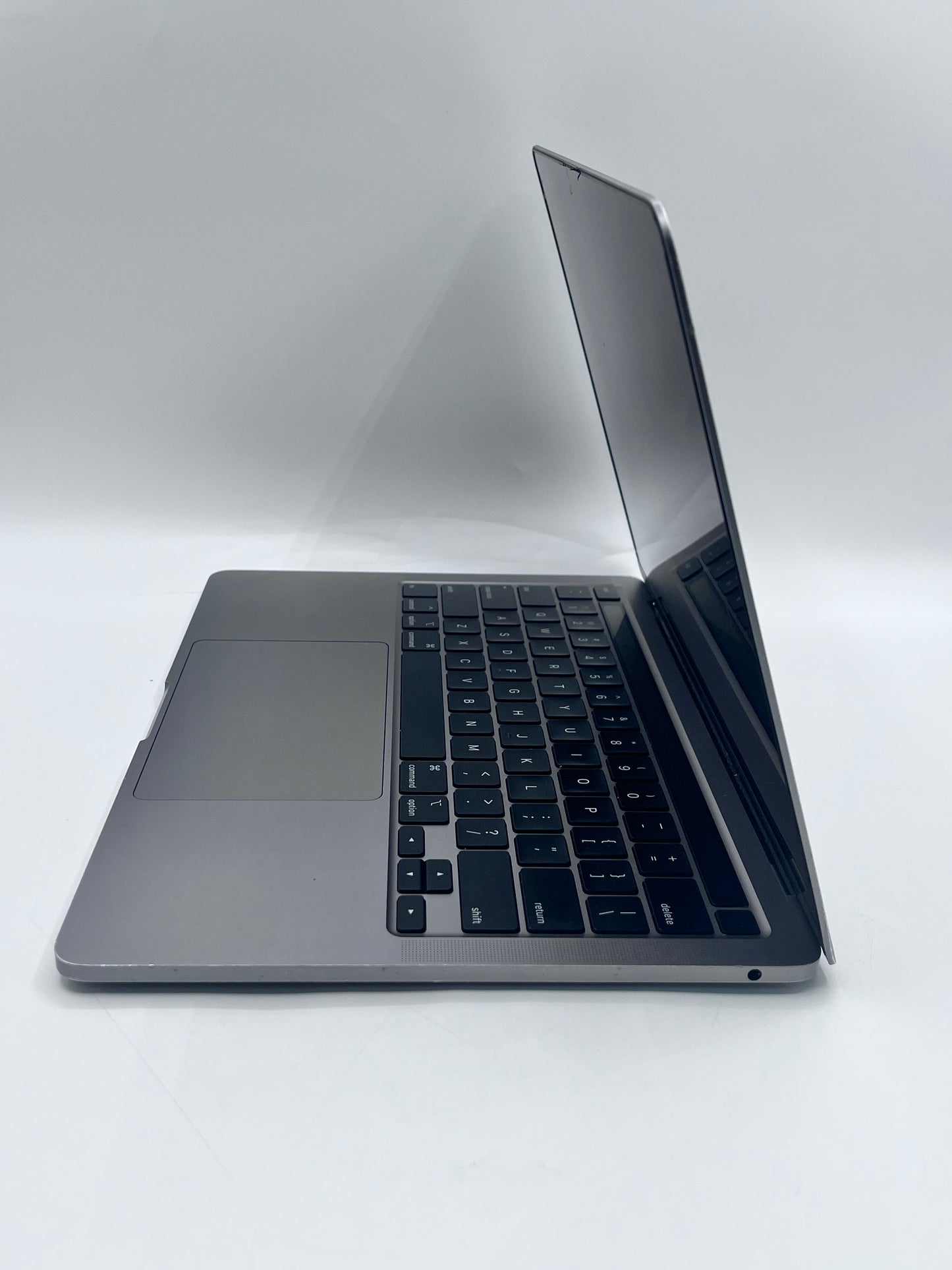 2020 Apple MacBook Pro 13" A2289 i5 @ 1.4GHz 8GB 256GB Silver