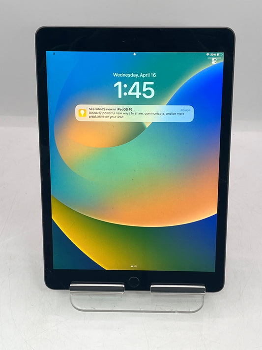 Broken WiFi Only Apple iPad 9th Gen 64GB MK2K3LL/A A2602 Cracked Screen