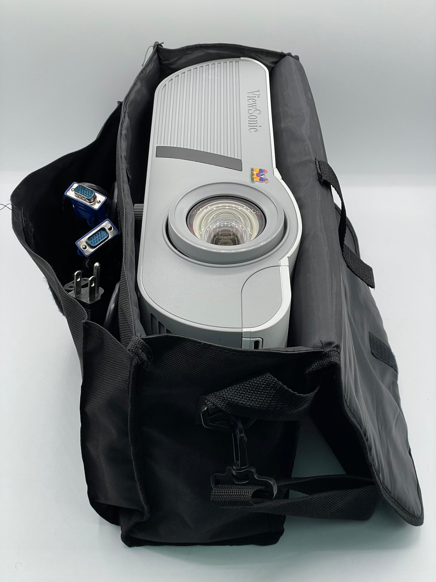 ViewSonic PJD7828HDL LightStream Full HD 1080p Home Entertainment Projector with Carrying Case
