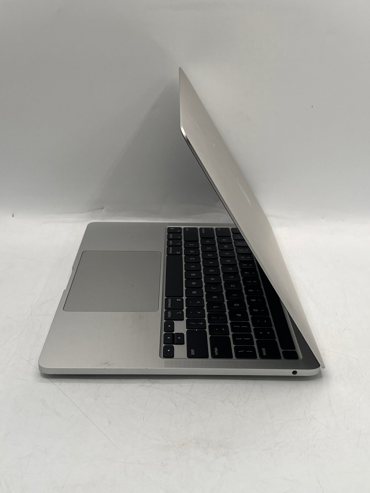 Apple MacBook Pro 13" A2338 2020 M1 16GB 512GB Space Gray NO OS