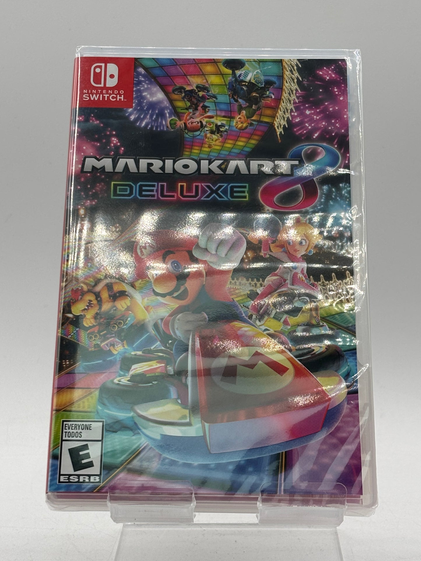 Nintendo Switch--Mario Kart 8 Deluxe--NEW IN BOX
