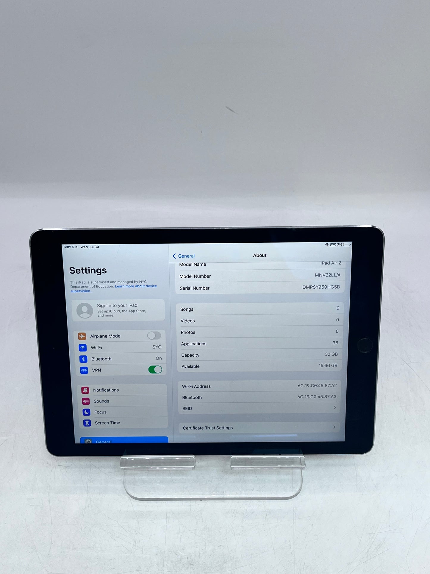 Remotely Managed Apple iPad Air (2nd Gen) A1566 MNV22LL/A 32GB - Space Gray