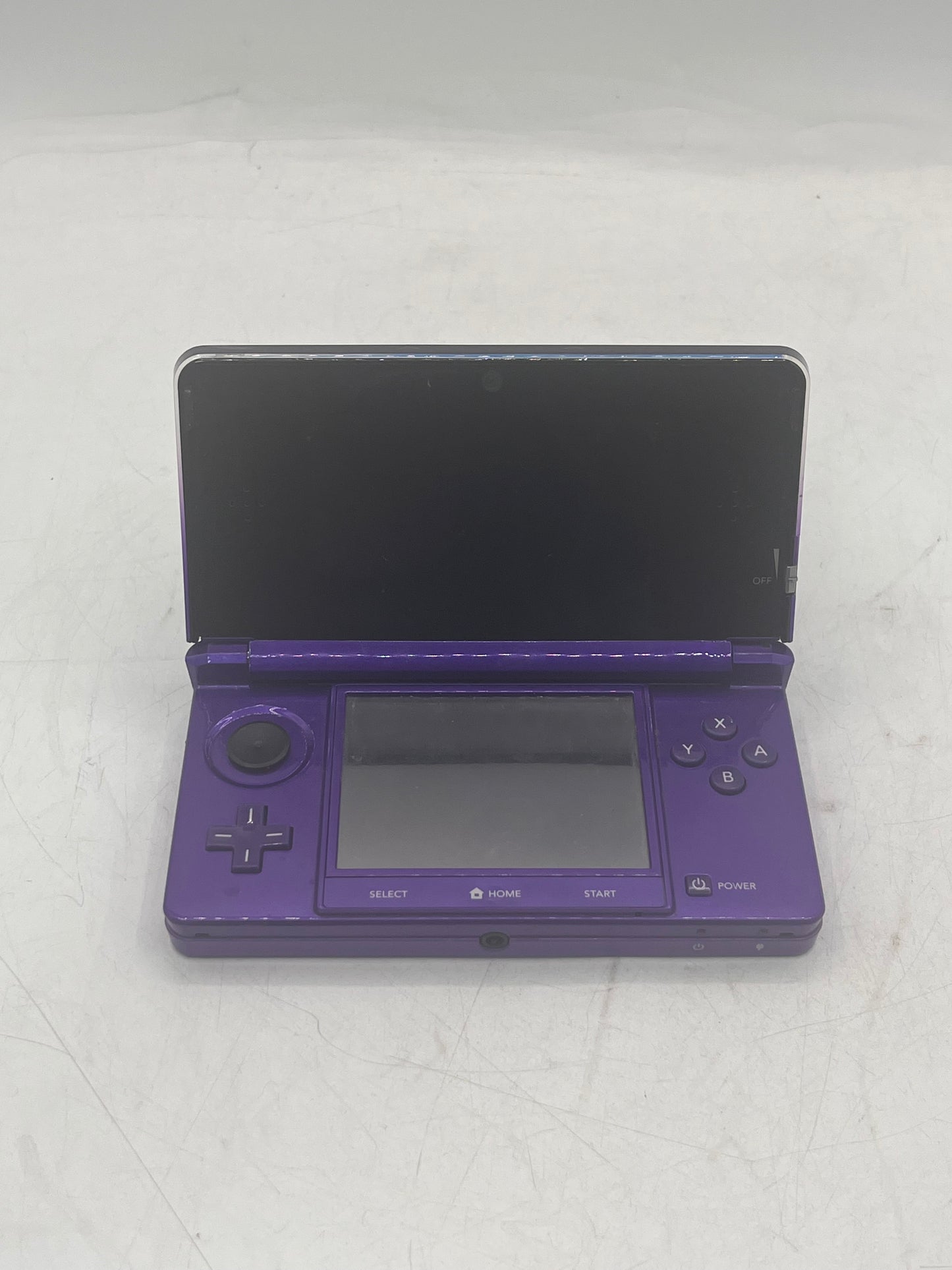 Nintendo 3DS CTR-001 Handheld Game Console 2011 Purple