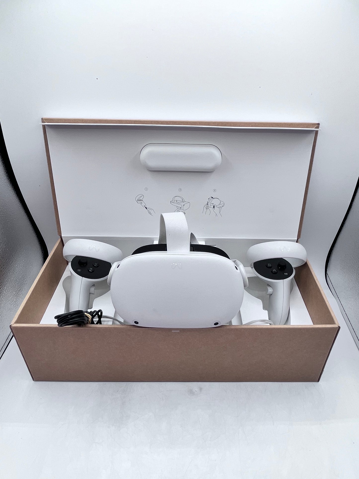 Meta Oculus Quest 2 VR Headset 128GB KW49CM - White