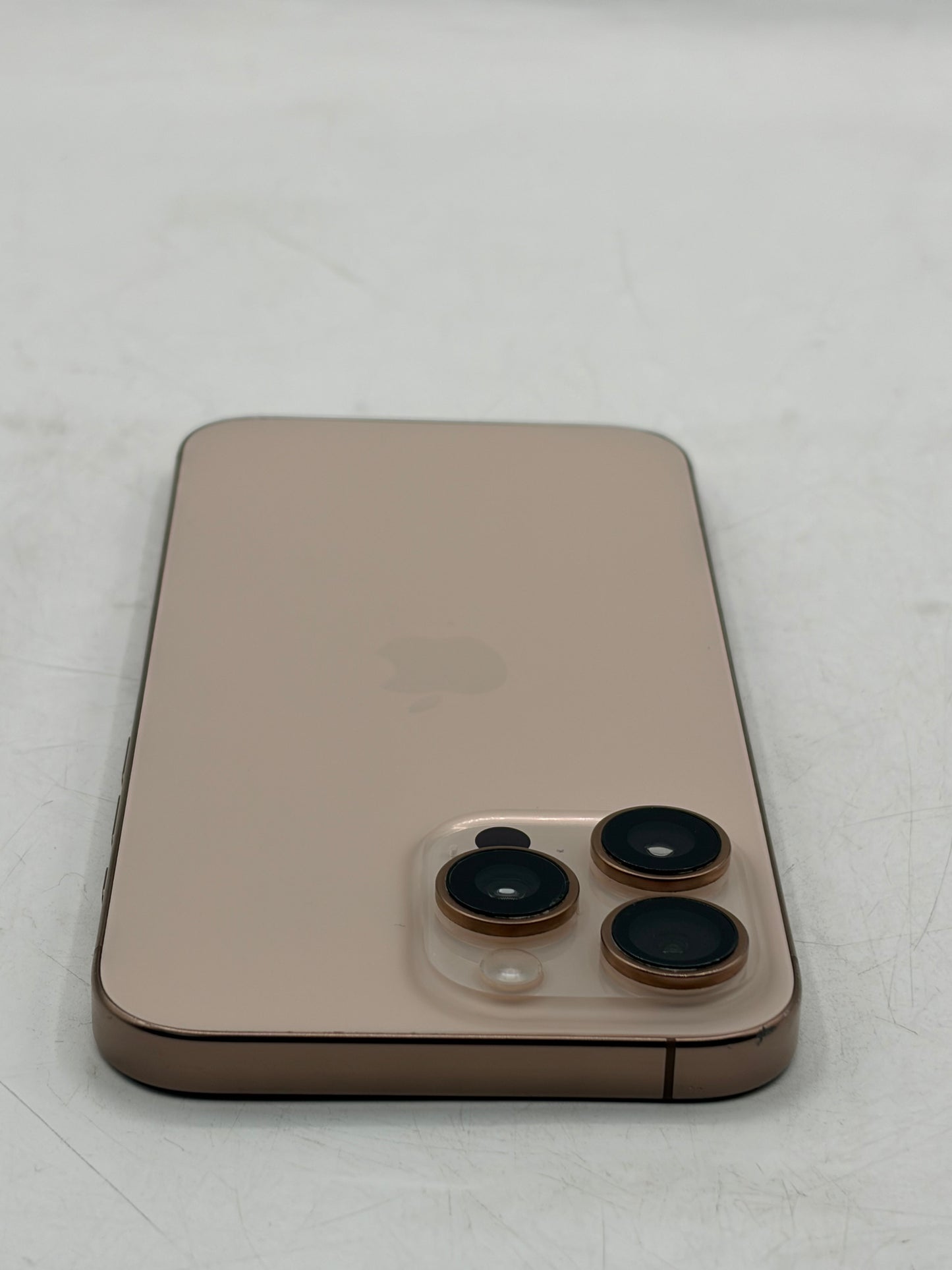 Unlocked Apple iPhone 16 Pro Max 256GB Desert Titanium A3084 MYW53LL/A 96% BH