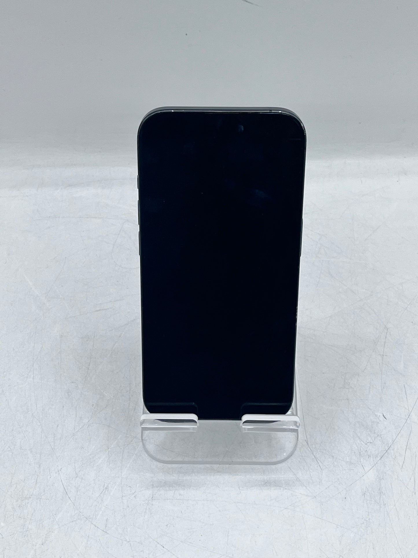 Unlocked Apple iPhone 15 Pro 256GB A2848 MTQR3LL/A Black Titanium