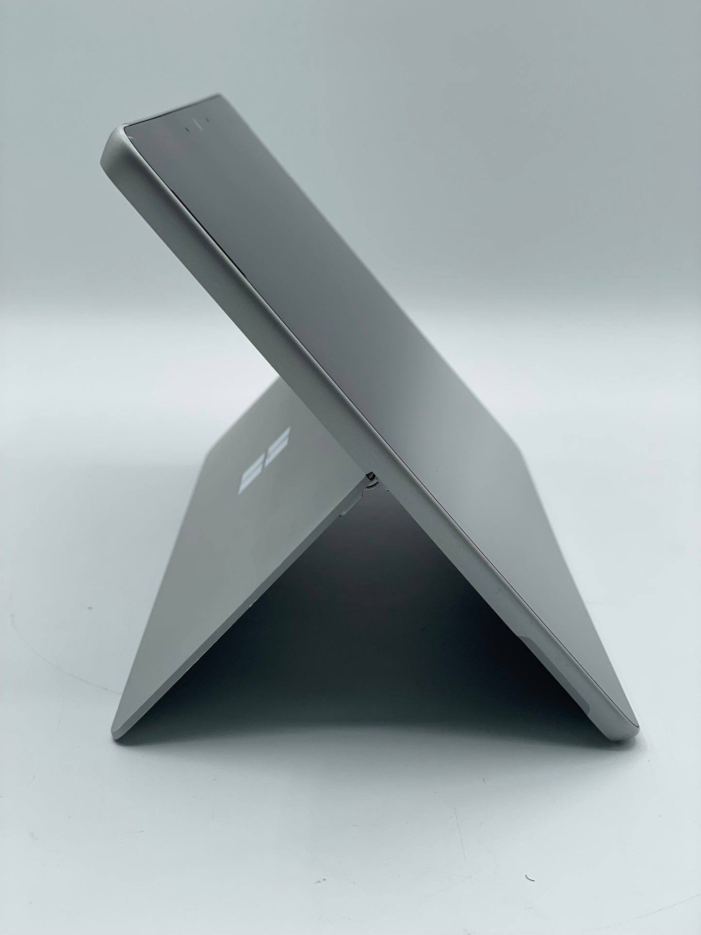 Microsoft Surface Go 2 4GB 64GB Intel Pentium 4415Y Great Condition