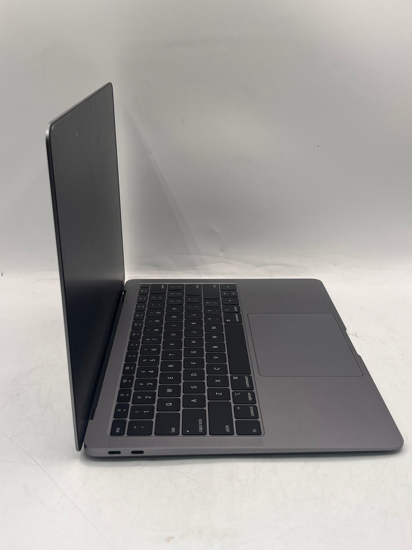 Apple MacBook Air 13" A1932 2019 Core i5 8GB 256GB Space Gray