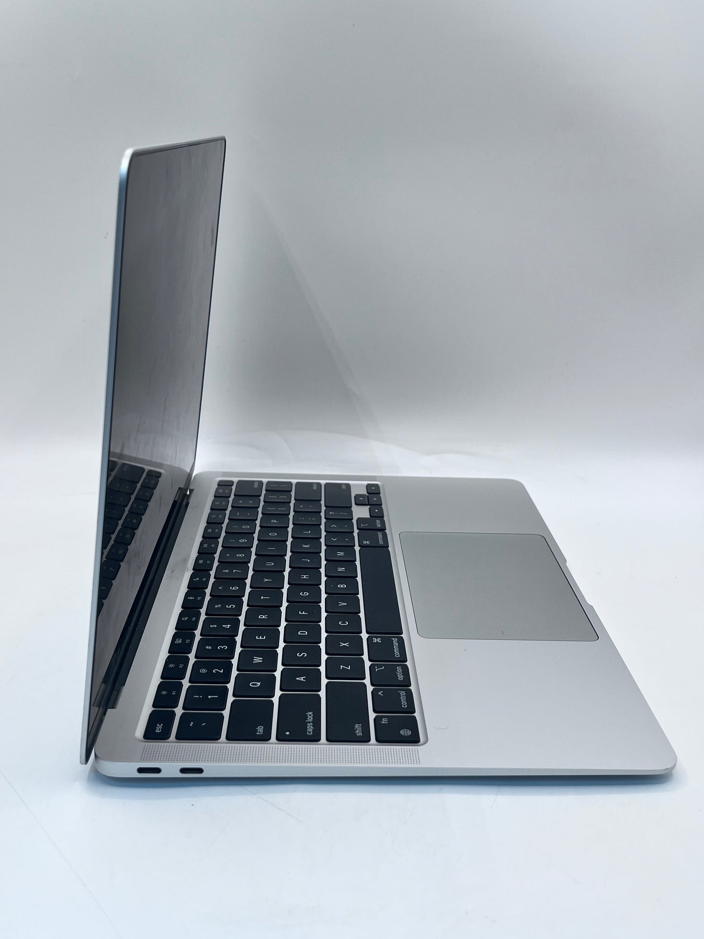 2020 Apple MacBook Air 13.3" M1 7C 8GB 256GB A2337 REMOTELY MANAGED