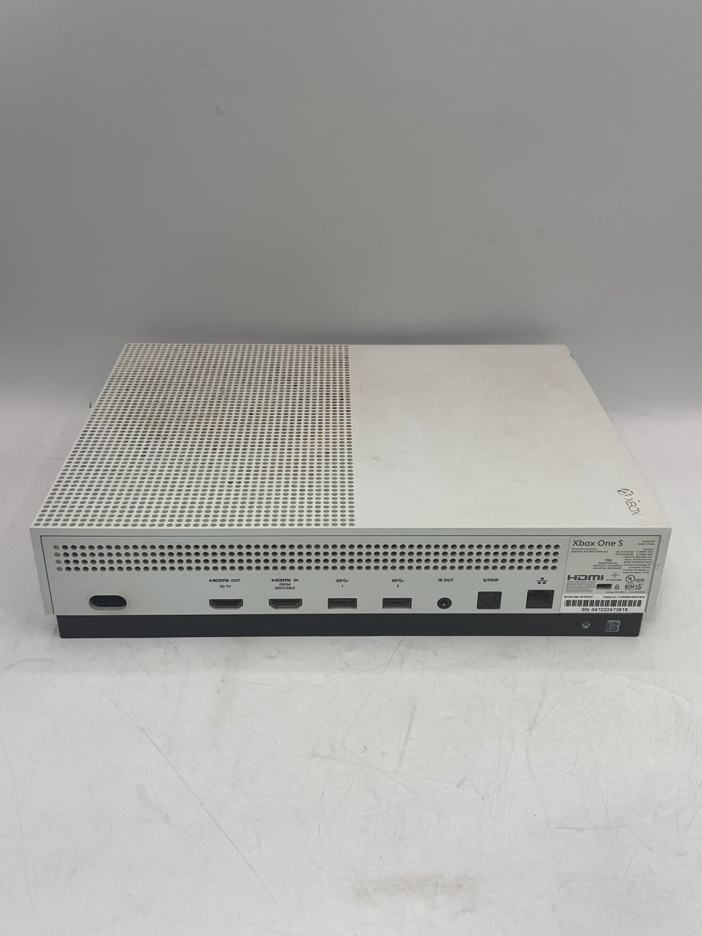 Microsoft Xbox One S 1681 2016 512GB White Console with Controller and HDMI Cable