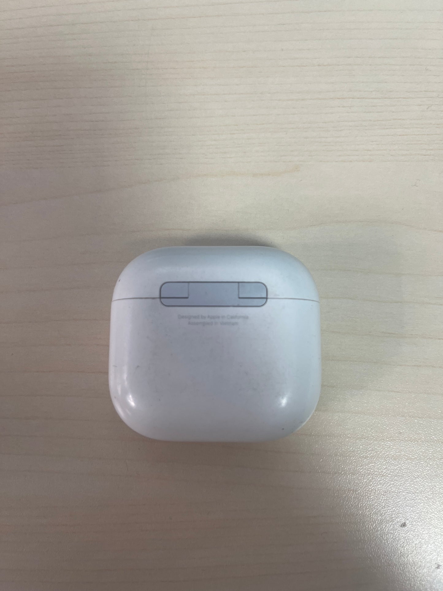 Apple AirPods (4th Gen) Complete Set A3055 A3056 A3059 - White