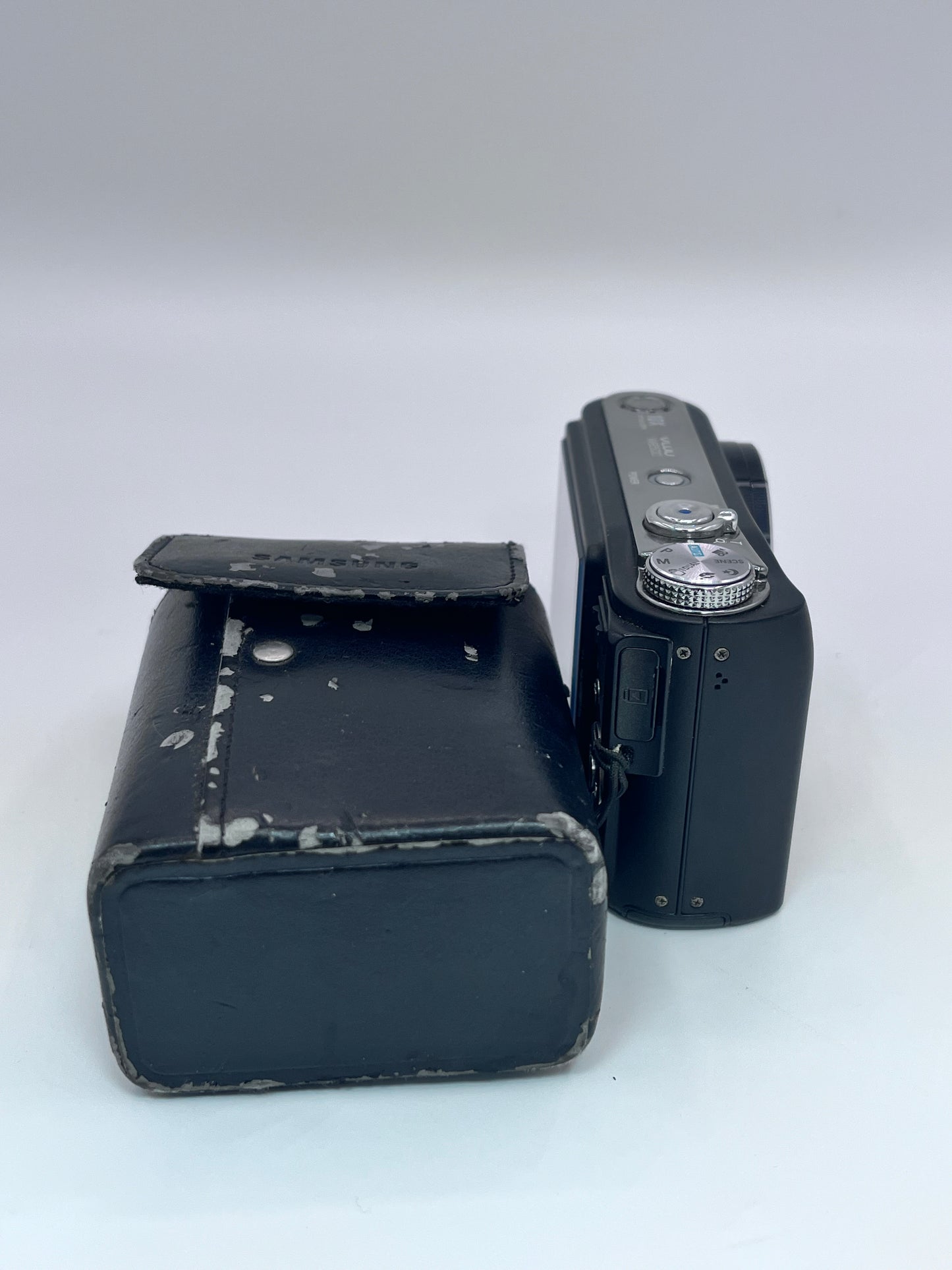 Samsung VLUU WB500 10.2MP 10X Compact Digital Camera Tested - Black