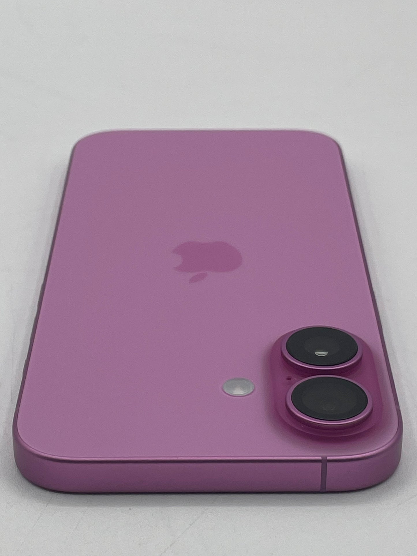 Unlocked Apple iPhone 16 6.1" 128GB Pink A3081 MYAR3LL/A 100% Battery, 14 CC