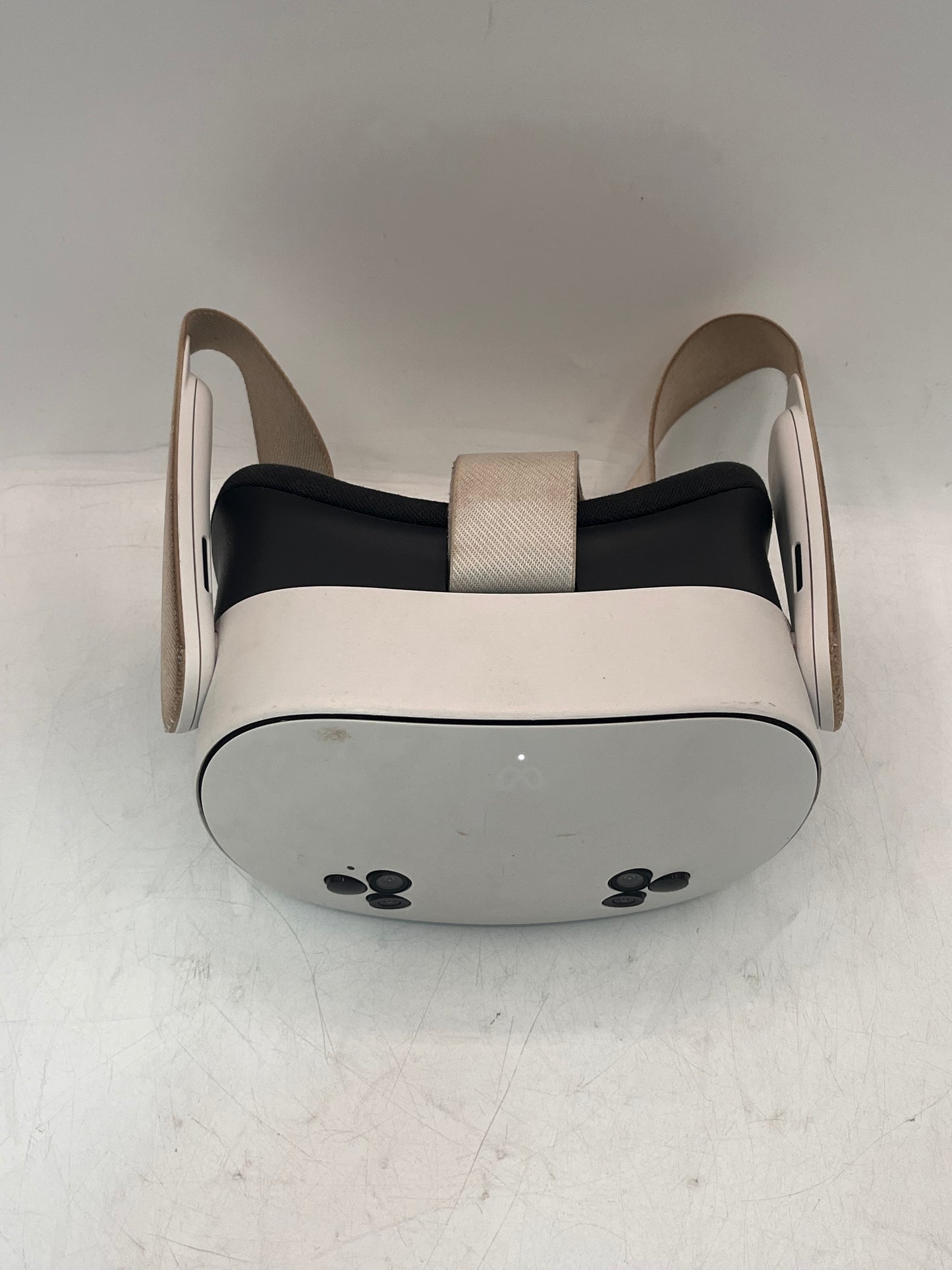 Meta Oculus Quest 3S All-In-One VR Headset 256GB - White