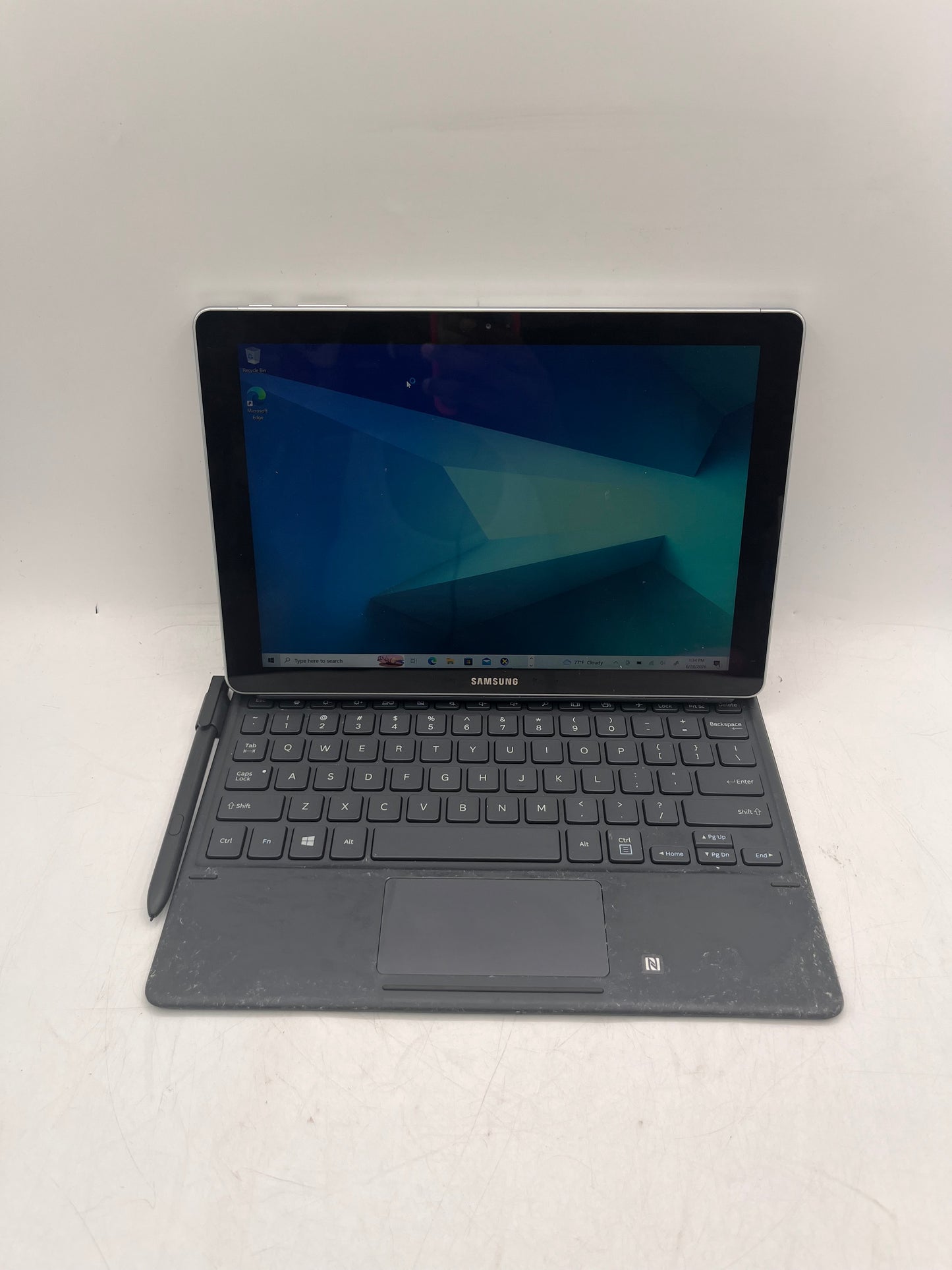 SAMSUNG GALAXY BOOK SM-W620 10.6" FHD TOUCH M3-7Y30 4GB 64GB W/ Pen and keyboard case
