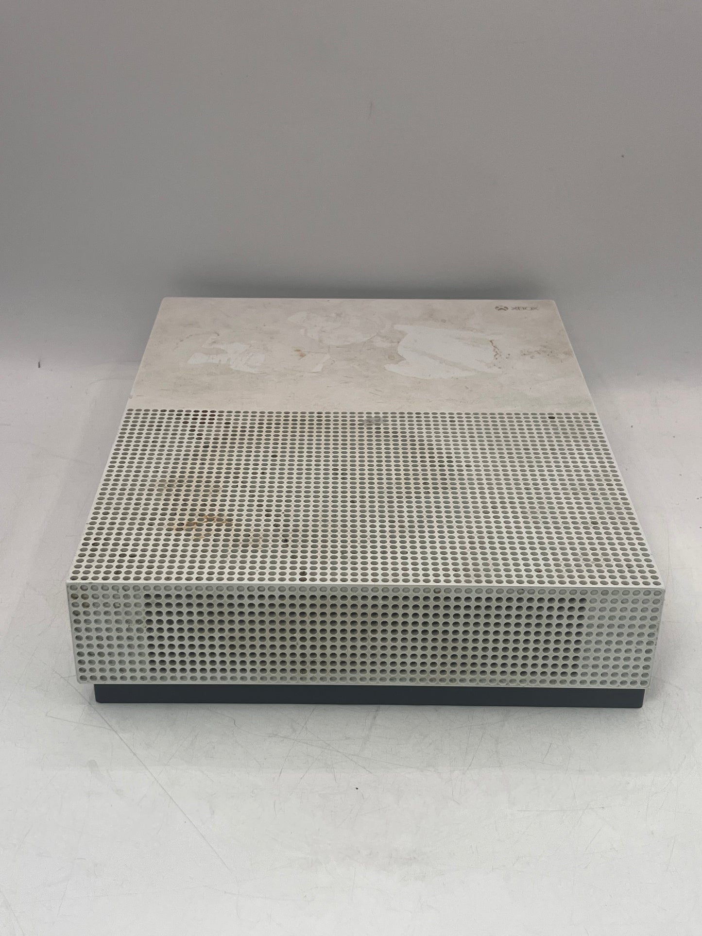 Microsoft Xbox One S (1681) 2016 1TB White Video Game System