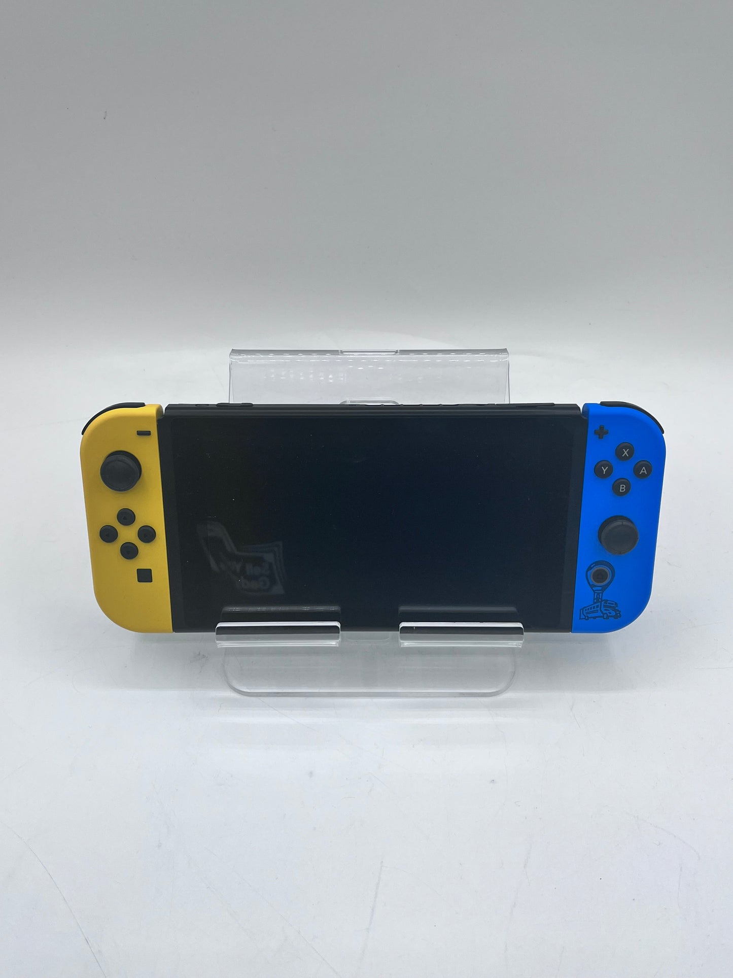 Nintendo Switch HAC-001(-01) Fortnite Wildcat Console Bundle - Yellow/Blue with Dock