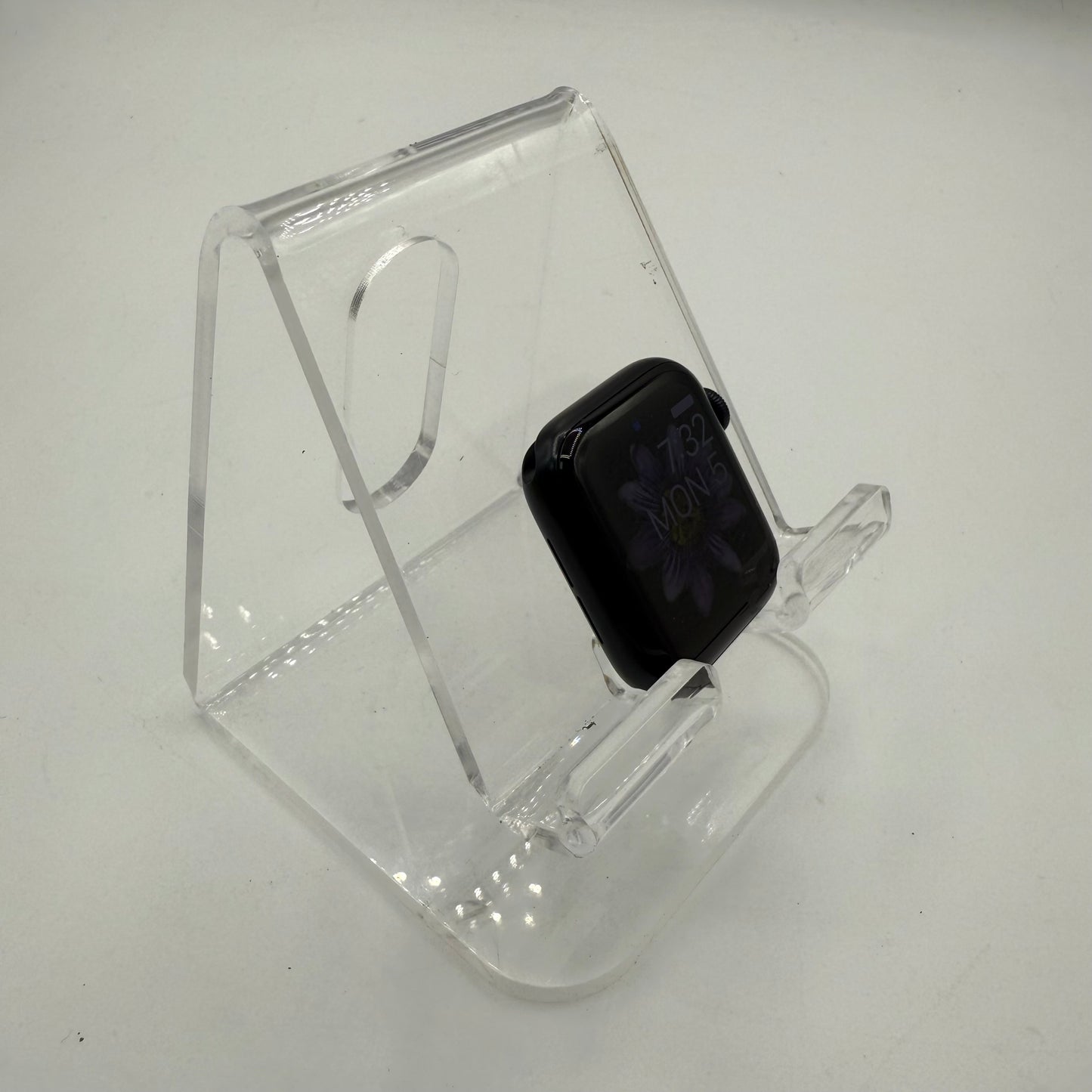 Apple SE 2nd Gen Smart Watch 40mm GPS Only -Black