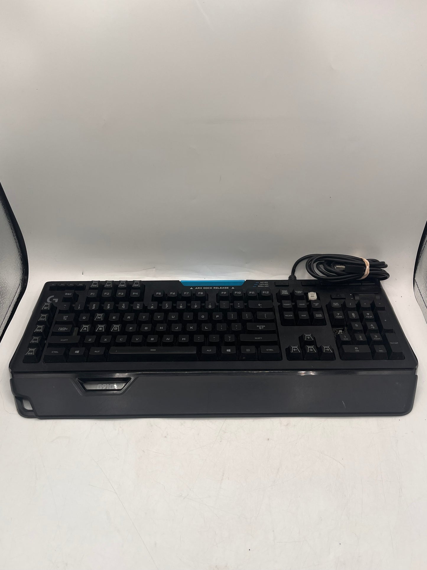 Logitech G910 Orion Spectrum RGB Mechanical Gaming Keyboard - Black