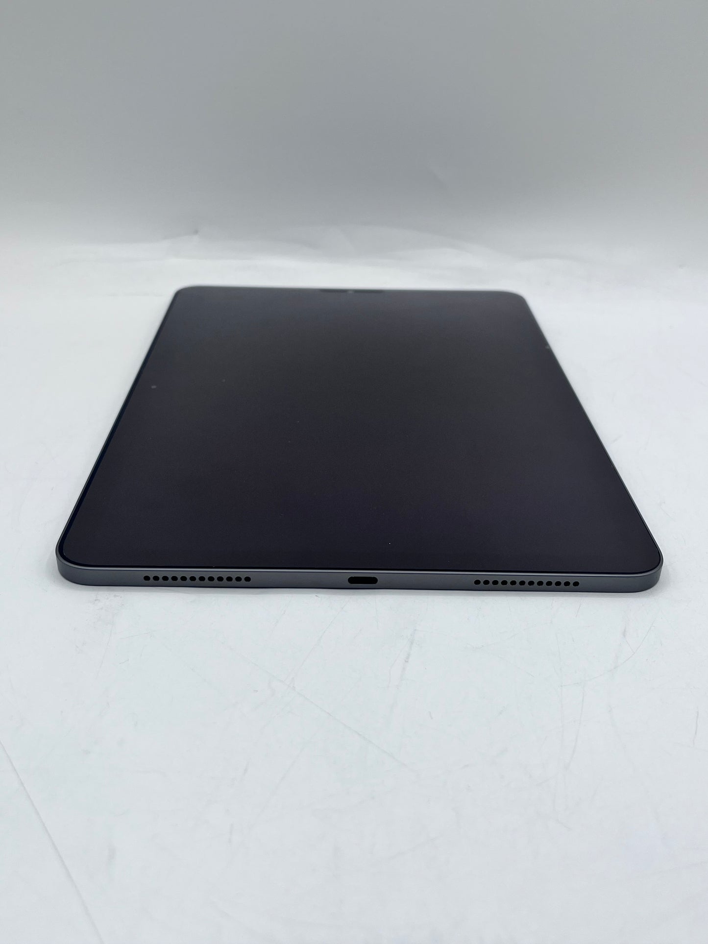 Apple iPad Air (5th Gen) A2588 MM9C3LL/A 64GB Space Gray