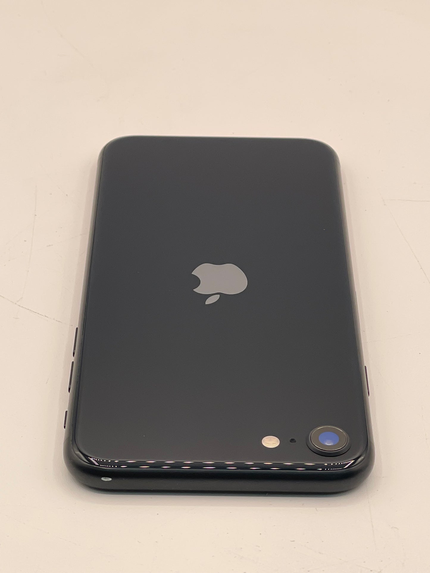 Unlocked Apple iPhone SE 3rd Gen 64GB Black 100% Battery