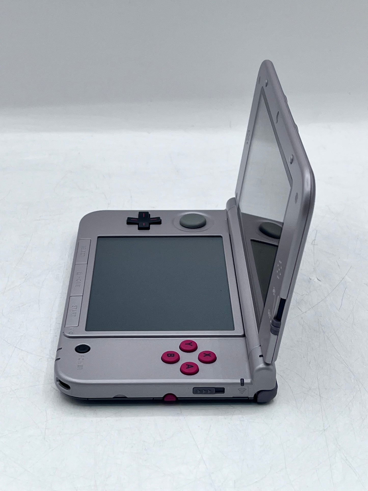 NINTENDO 3DS XL RETRO NES EDITION HANDHELD CONSOLE (SPR-001)