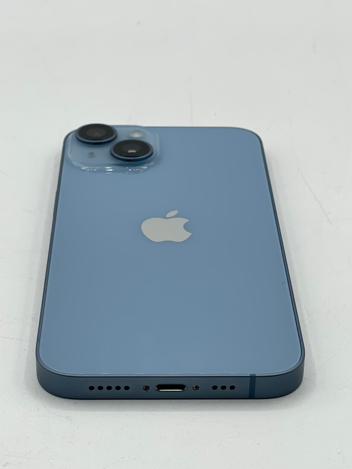 Unlocked Apple iPhone 14 6.1” 128GB Blue A2649 MPVH3LL/A Free Shipping