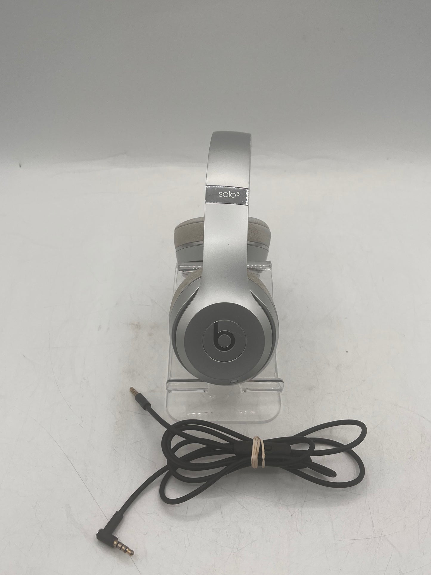Beats by Dr. Dre Solo3 Wireless Over the Ear Headphones - Silver (A1796)
