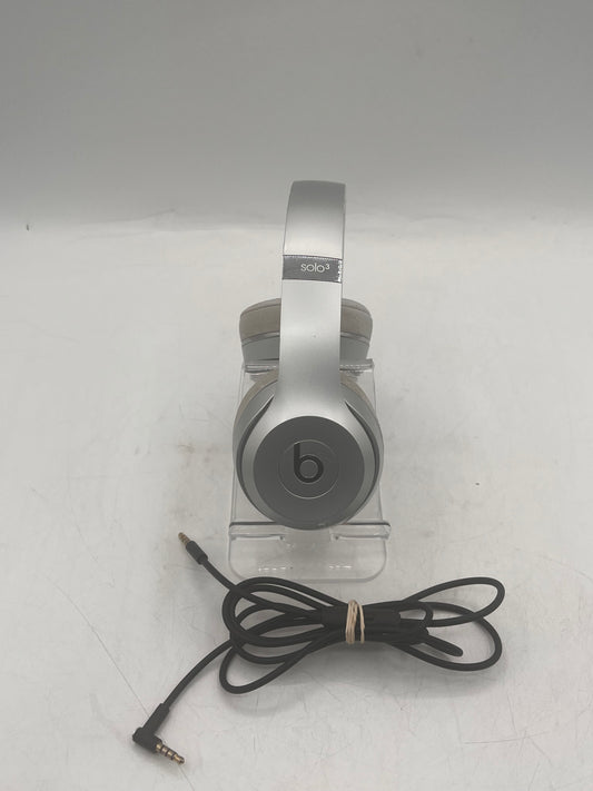 Beats by Dr. Dre Solo3 Wireless Over the Ear Headphones - Silver (A1796)