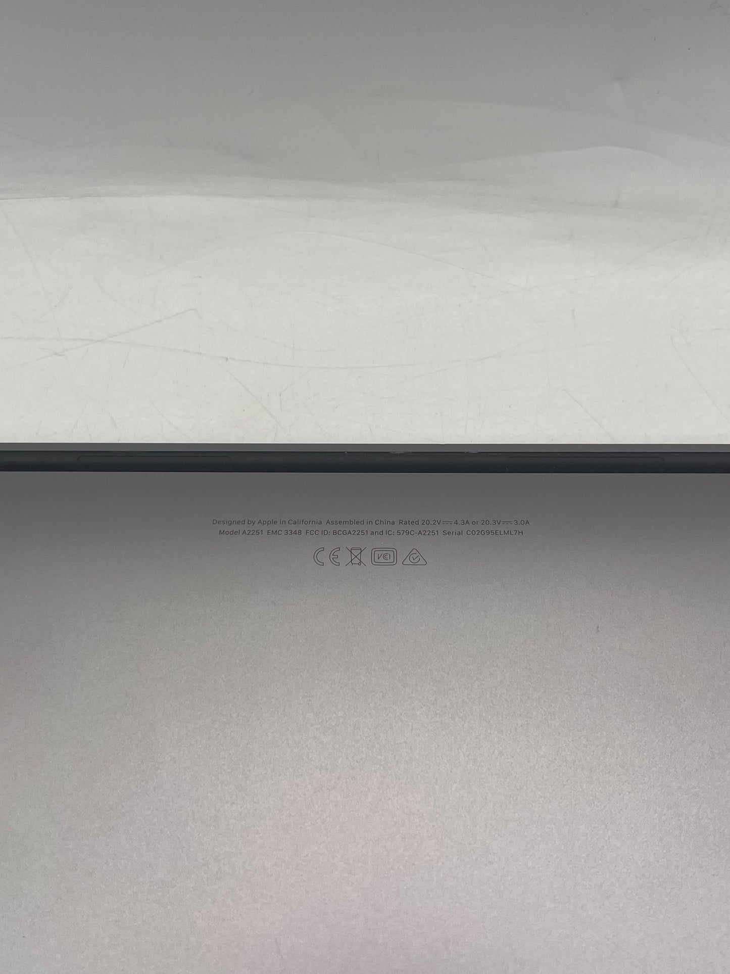 Apple MacBook Pro 13-inch A2251 2020  Core i5 16GB RAM 512GB Space Gray