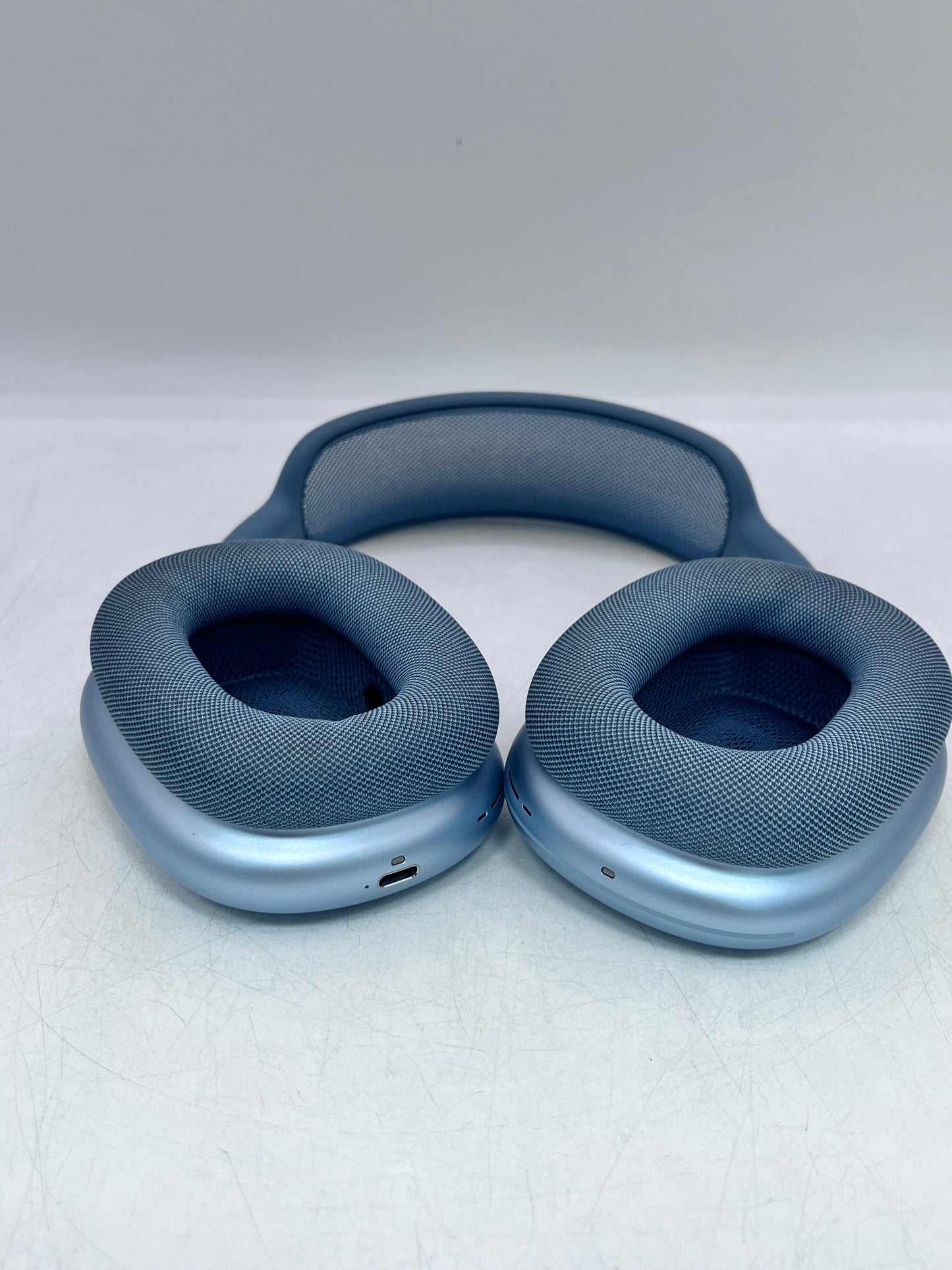 Apple AirPods Max (USB-C) Headphones A3184 MGYL3AMA - Blue