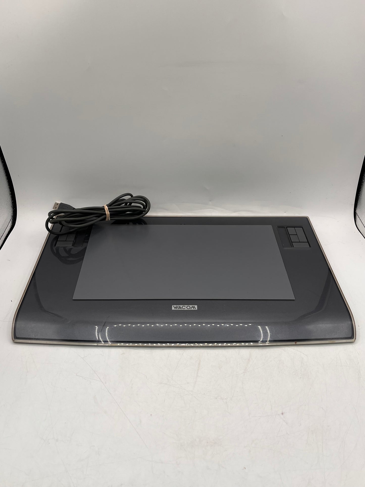 Wacom Intuos 3 PTZ-631W Graphics Tablet Gray