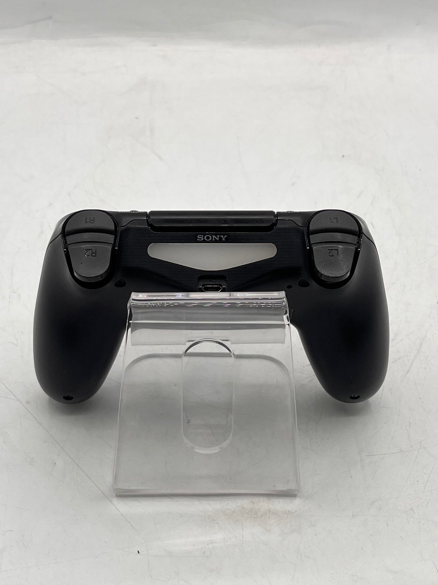Sony PlayStation 4 Slim CUH-2215B 1TB Black Video Game Console